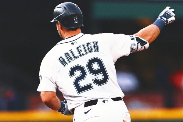 Cal Raleigh Ties, Breaks Bench’s Record For Catcher Homers Before All-Star Break