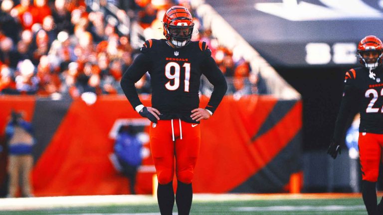 Trey Hendrickson Reportedly Set To End Holdout, Will Report To Bengals Camp