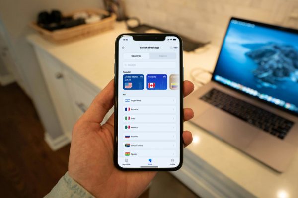Get $50 in global mobile data for just $25 and avoid carrier traps