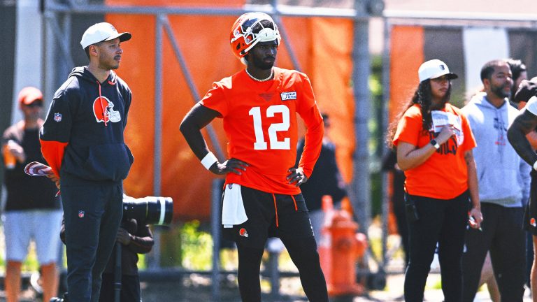 Browns’ Shedeur Sanders Remained Focused During Father’s Cancer Battle