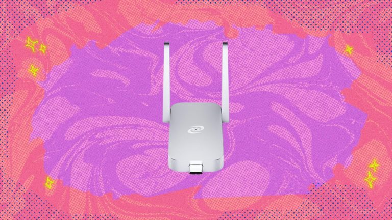 Browse free and safe with this tiny VPN router, now $50 off in time for holiday travel